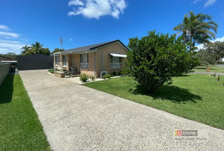14 Michael Place, South West Rocks NSW 2431