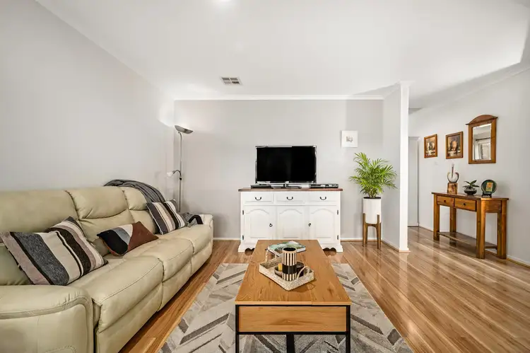 Third view of Homely house listing, 9 Allen Place, Holt ACT 2615