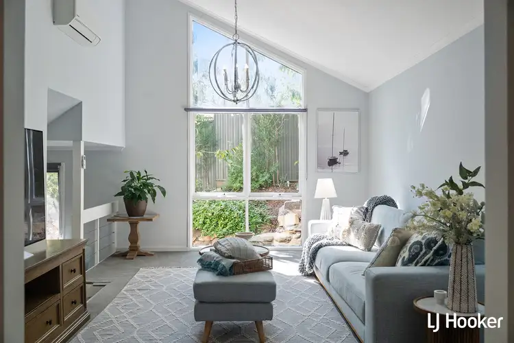 12 Archdall Street, Macgregor ACT 2615