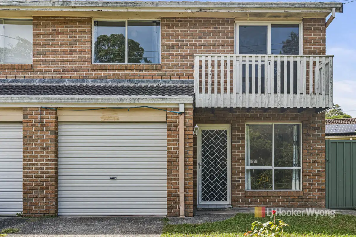 Main view of Homely semi-detached listing, 1/33 Delisle Drive, Watanobbi NSW 2259
