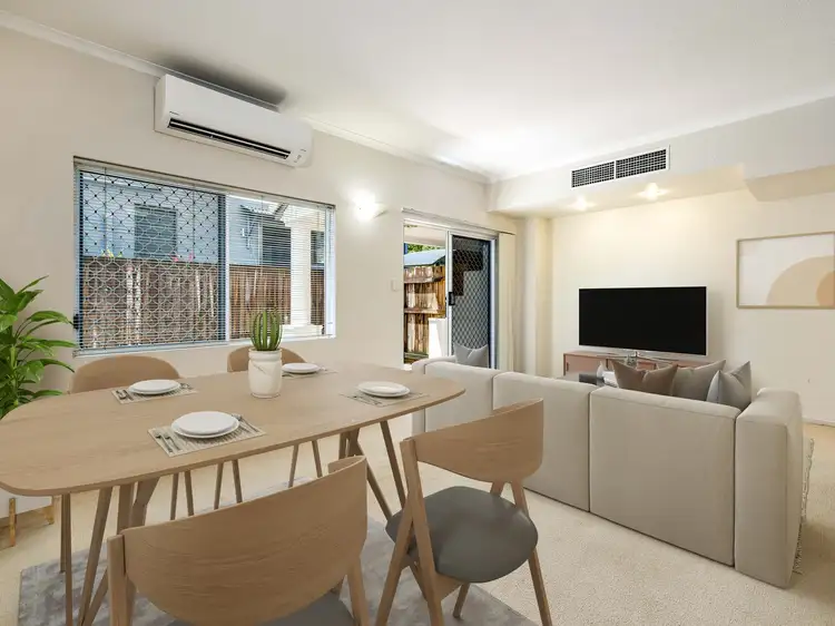 22/34-40 Lily Street, Cairns North QLD 4870