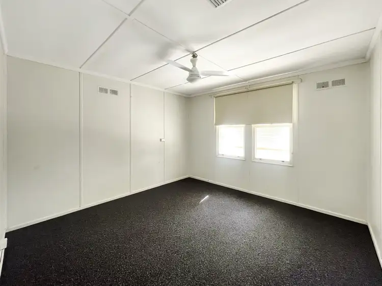 Fifth view of Homely house listing, 275 Knox Street, Broken Hill NSW 2880