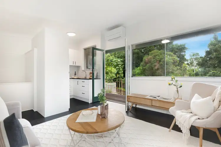 2/69 Ormadale Road, Yeronga QLD 4104