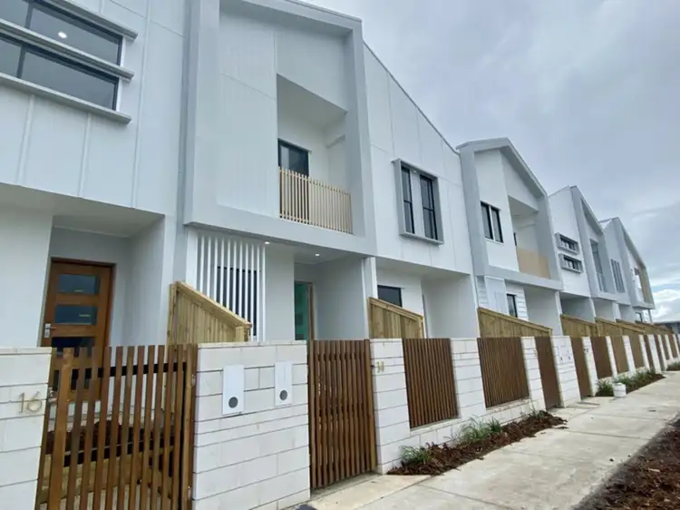 12 Gabbie Crescent