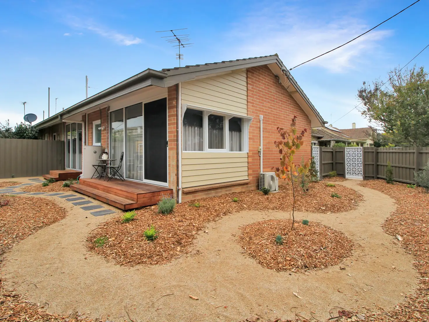 Main view of Homely unit listing, Unit 1/5 Murphy Street, Bairnsdale VIC 3875