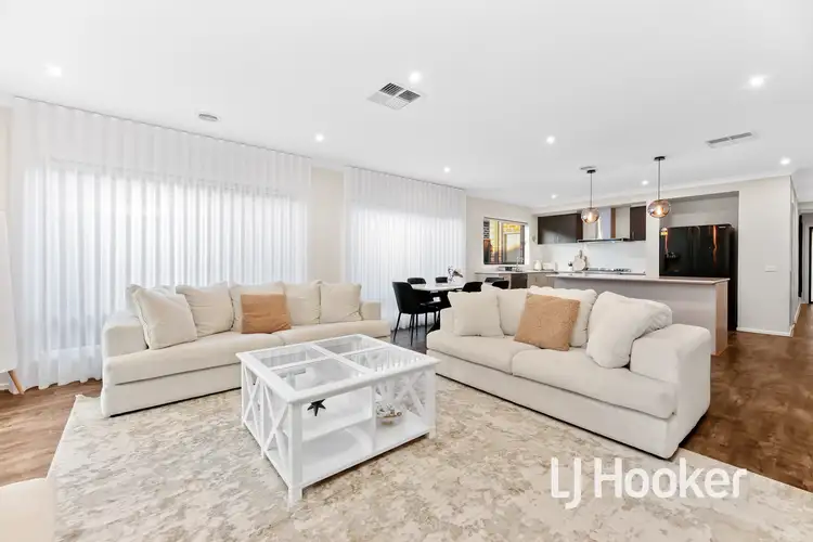 Fifth view of Homely house listing, 9 Carlyle Crescent, Clyde North VIC 3978