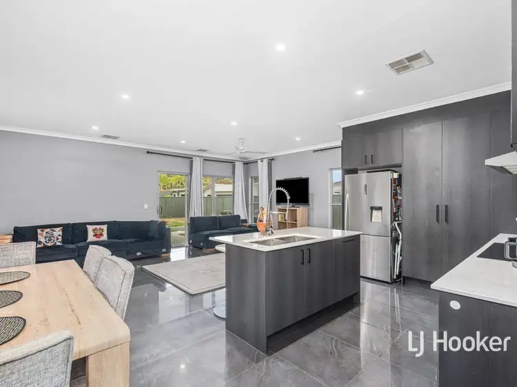 Fourth view of Homely house listing, 18 Bonanni Circuit, Ross NT 873