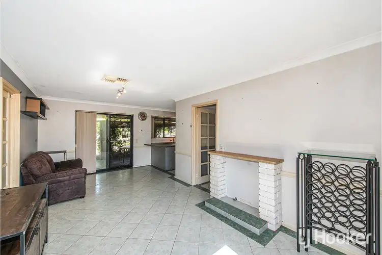 Sixth view of Homely house listing, 12 Euro Close, Gosnells WA 6110