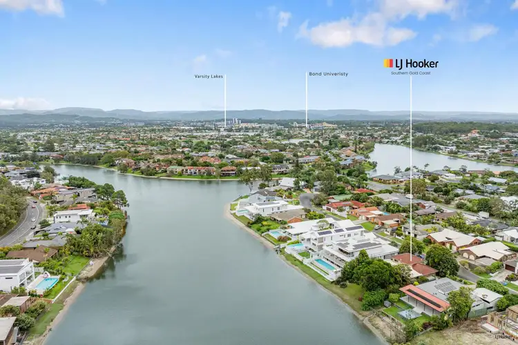 4 Penguin Parade, Burleigh Waters QLD 4220