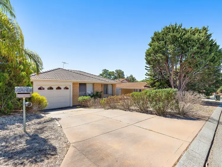 Second view of Homely house listing, 32 Whitebread Way, Leda WA 6170