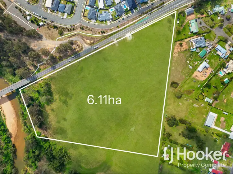 347-361 Cusack Lane, Glenlogan QLD 4280
