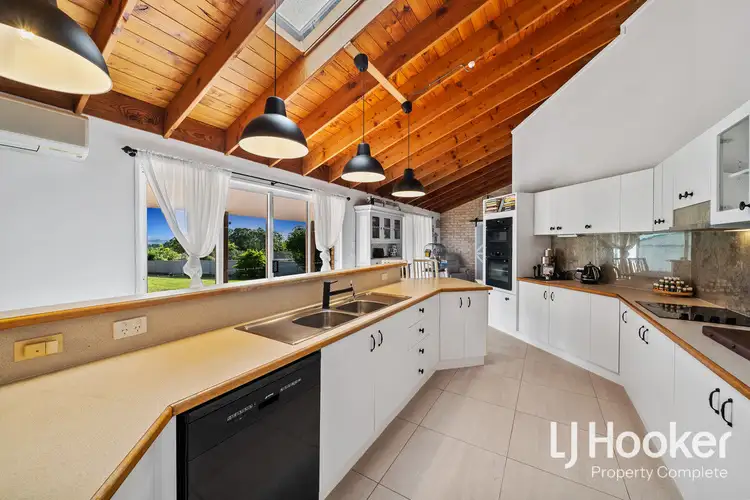 93-97 Tullamore Way, Gleneagle QLD 4285