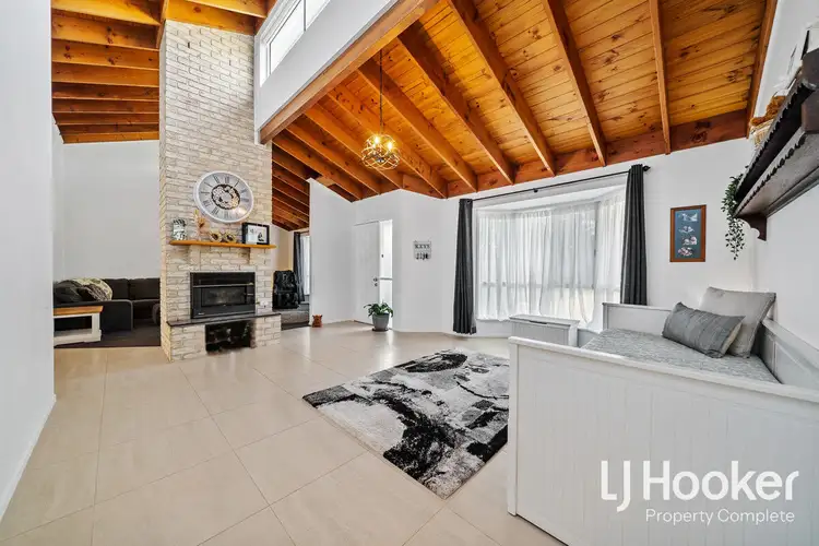 93-97 Tullamore Way, Gleneagle QLD 4285