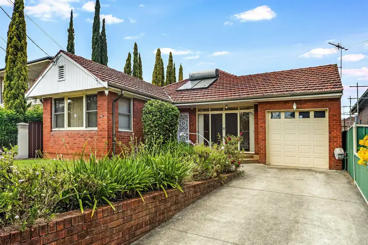 4a Eurella Street, Burwood NSW 2134