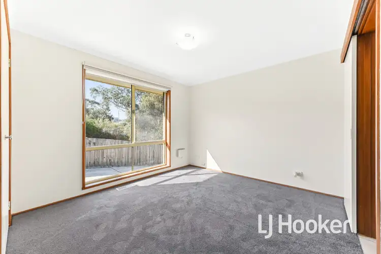 Fifth view of Homely unit listing, 8 Balmoral Way, Pakenham VIC 3810