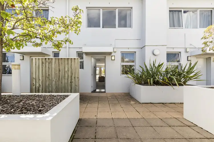 95/56 Ernest Cavanagh Street, Gungahlin ACT 2912