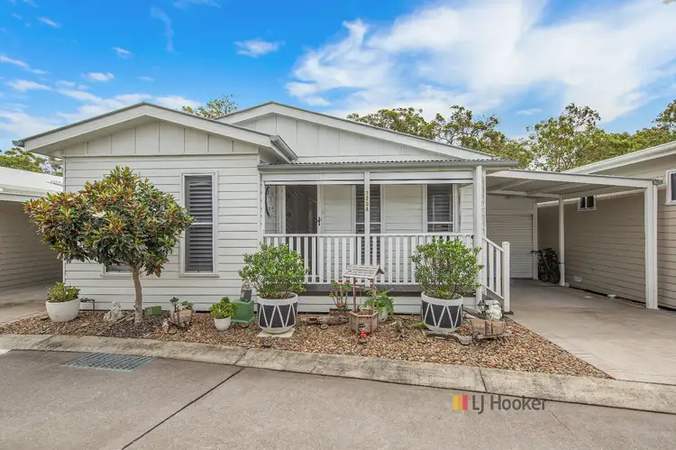 120a/2 Macleay Drive, Halekulani NSW 2262