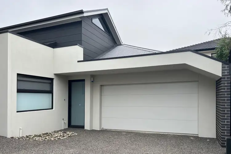3/321 Blackshaws Road, Altona North VIC 3025