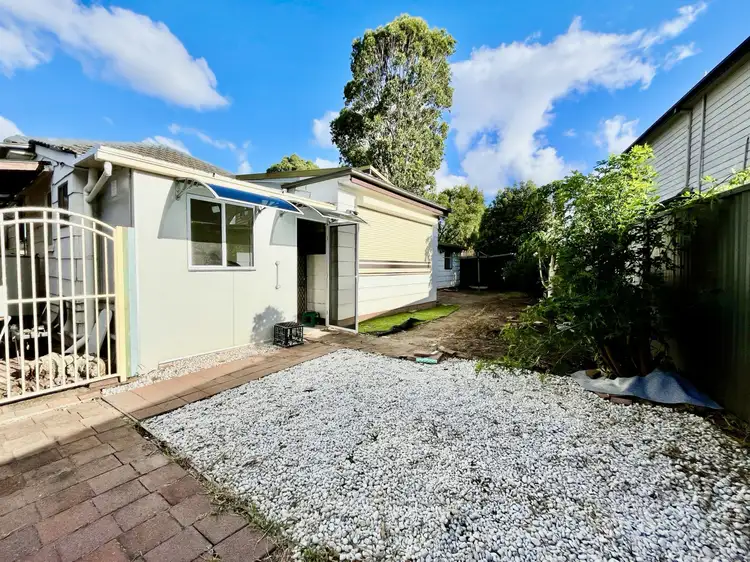 11 DAN CRESCENT, Lansvale NSW 2166