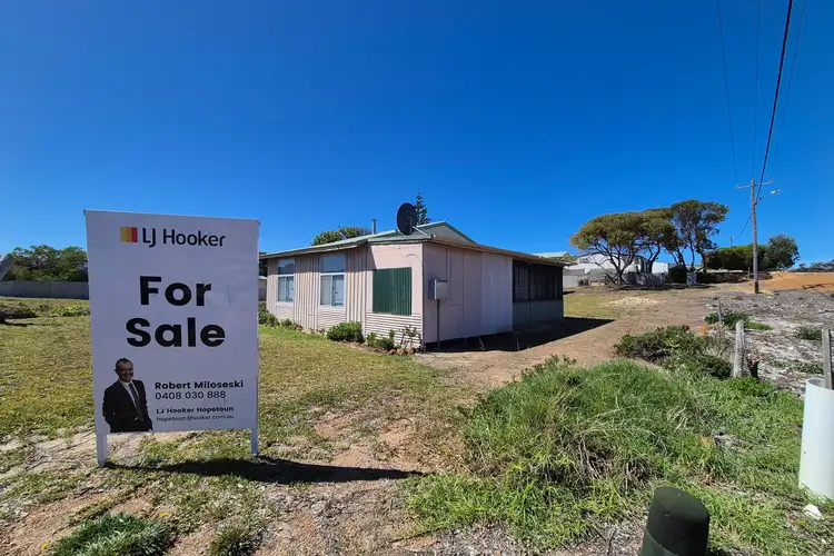 25 Chambers Street, Hopetoun WA 6348