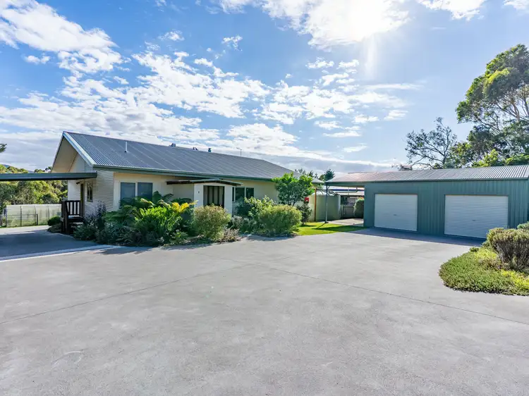 8 Cherrywood Drive