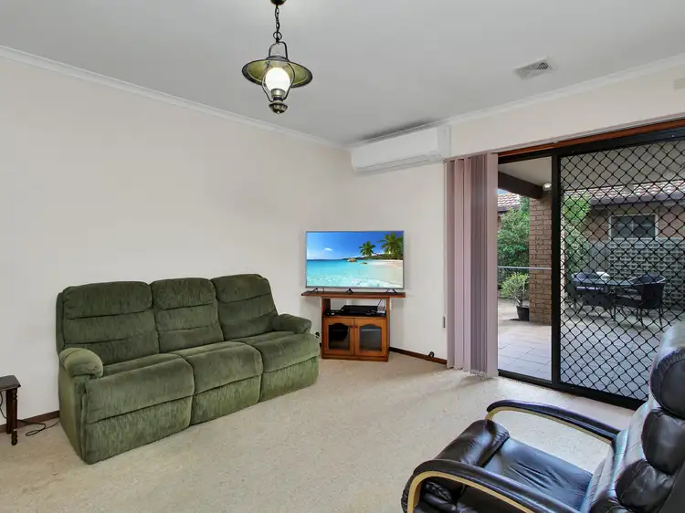 Fifth view of Homely house listing, 7 Henderson Court, Bairnsdale VIC 3875