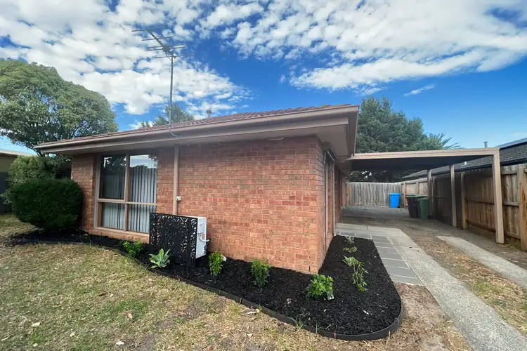 39 Josephine Avenue, Cranbourne North VIC 3977