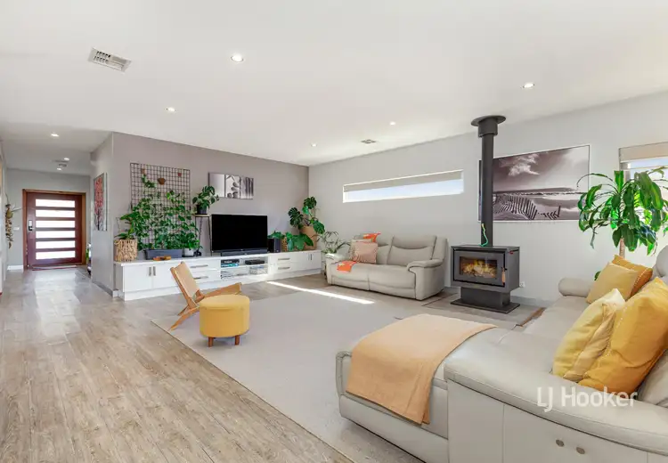 Fourth view of Homely house listing, 6 Parkland Place, Broadford VIC 3658