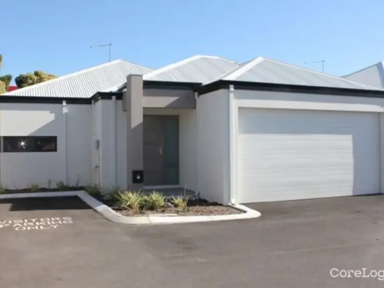 15/2 Fowey Loop, Mindarie WA 6030