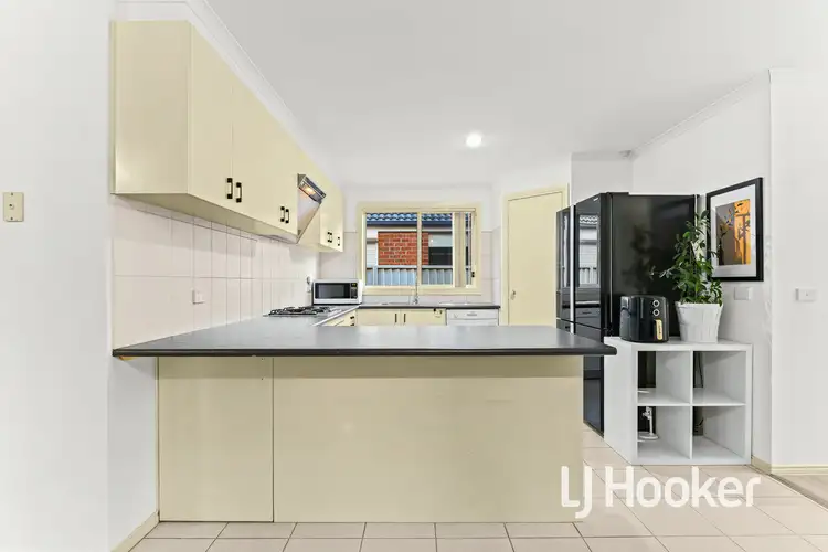 Second view of Homely house listing, 22 Wonboyn Close, Pakenham VIC 3810