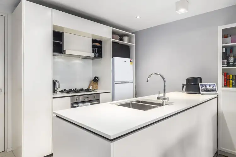 Fifth view of Homely unit listing, 15/33 Eastlake Parade, Kingston ACT 2604