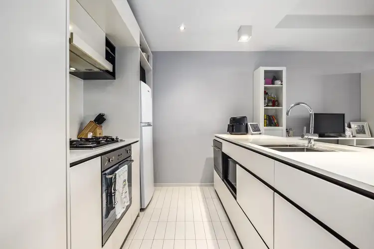 Sixth view of Homely unit listing, 15/33 Eastlake Parade, Kingston ACT 2604