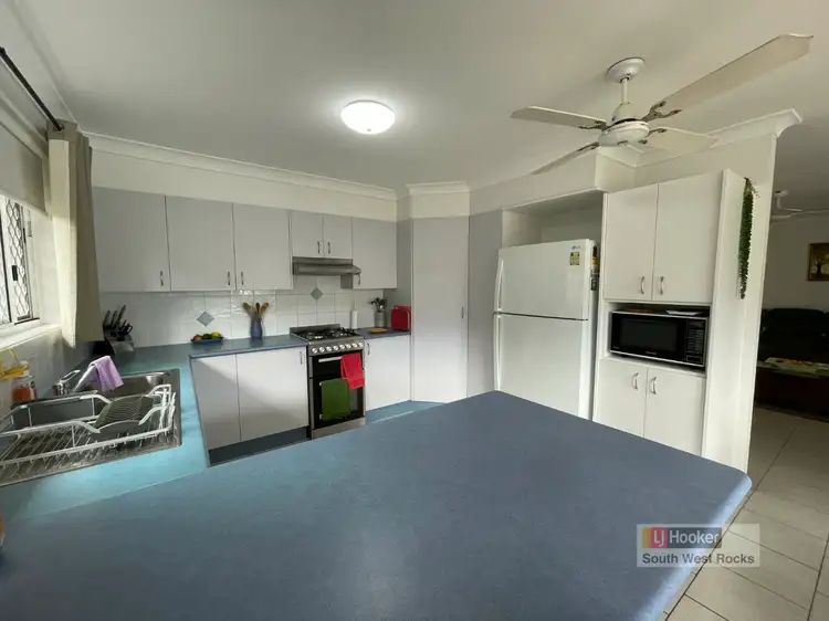 Fourth view of Homely house listing, 5 Tahlee Close, South West Rocks NSW 2431