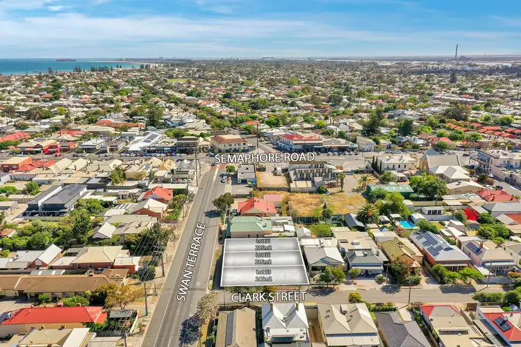 Lot 32/ Swan Terrace