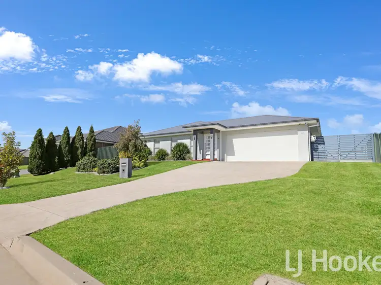 60 Westbourne Drive, Llanarth NSW 2795