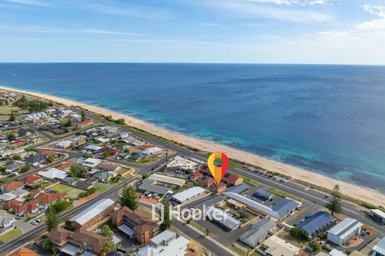 1/127 Ocean Drive, Bunbury WA 6230