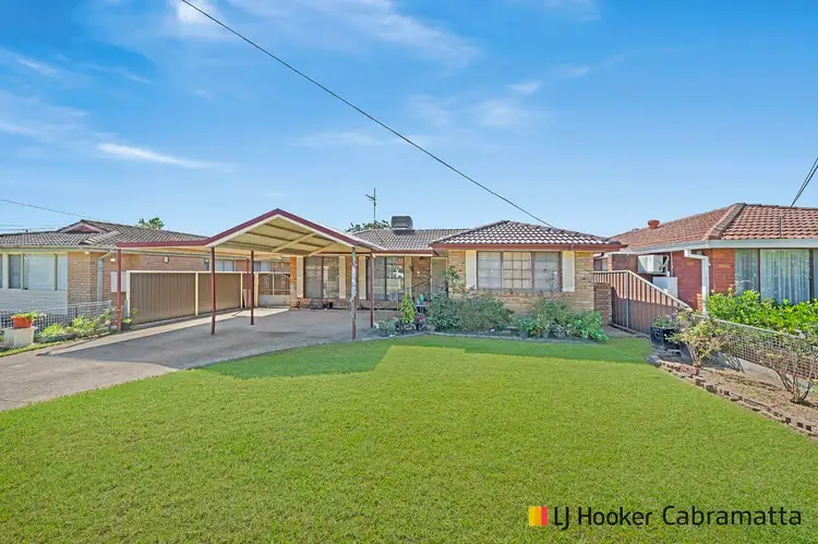 10 Supply Ave, Lurnea NSW 2170