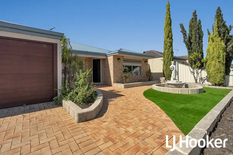 17 Edinburgh Road, Seville Grove WA 6112