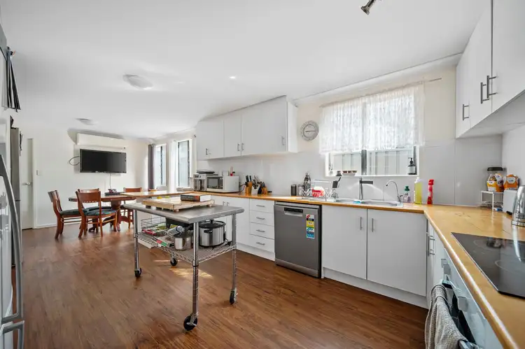 Fifth view of Homely house listing, 9 Topaz Street, Emerald QLD 4720