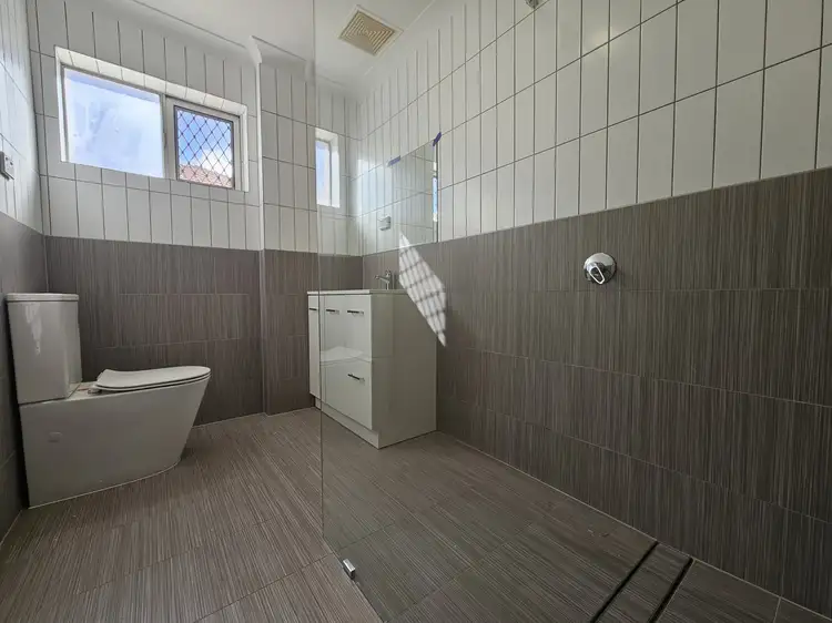 1/235 Findon Road, Findon SA 5023