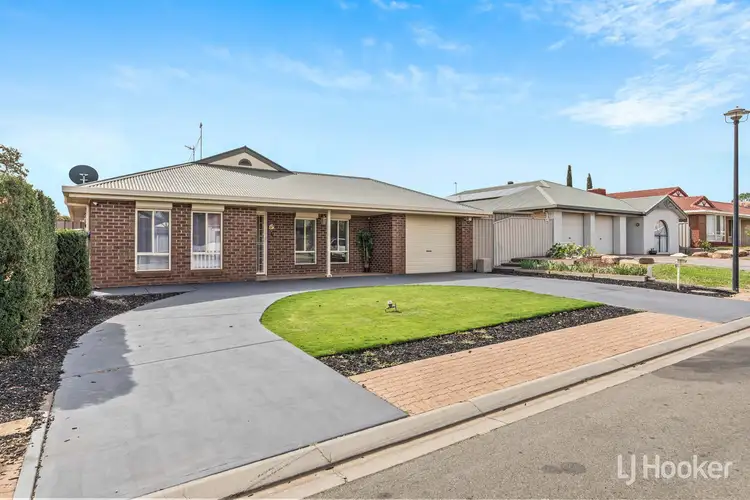 23 Enmore Drive, Craigmore SA 5114