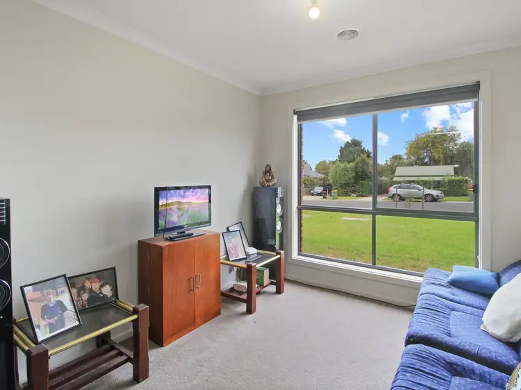 Sixth view of Homely house listing, 2 Moroney Street, Bairnsdale VIC 3875