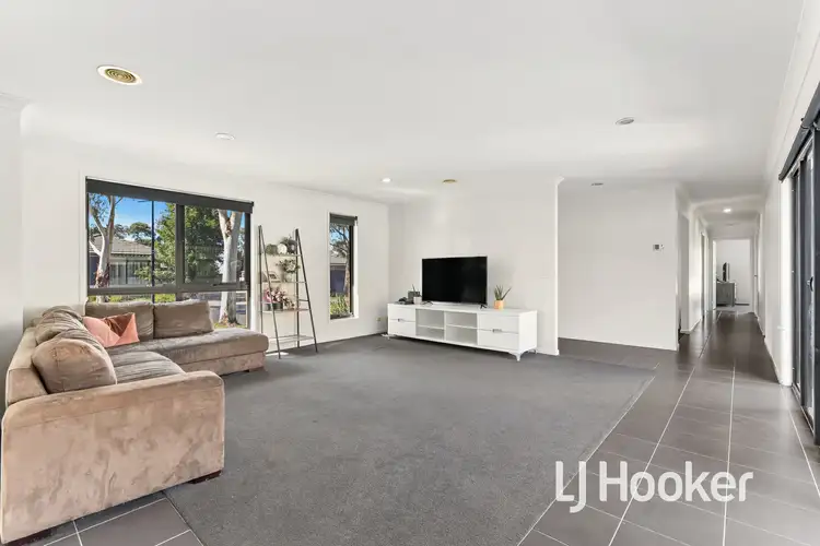 Fourth view of Homely house listing, 11 Verdant Avenue, Officer VIC 3809