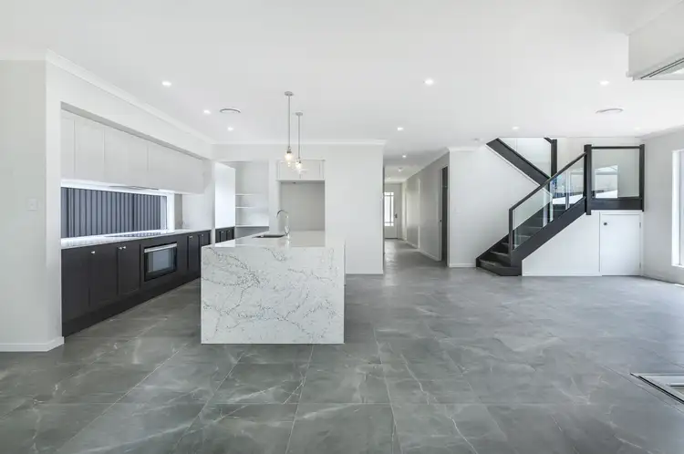 20 Kestrel Street, Worongary QLD 4213
