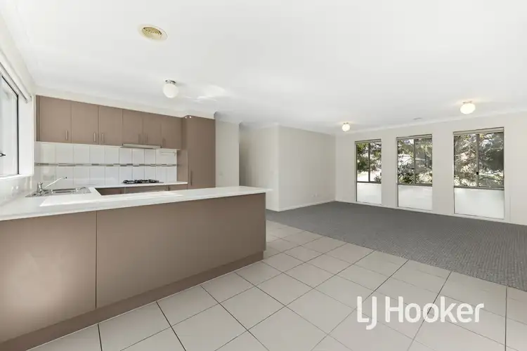 Fourth view of Homely unit listing, 1/7 Melissa Way, Pakenham VIC 3810