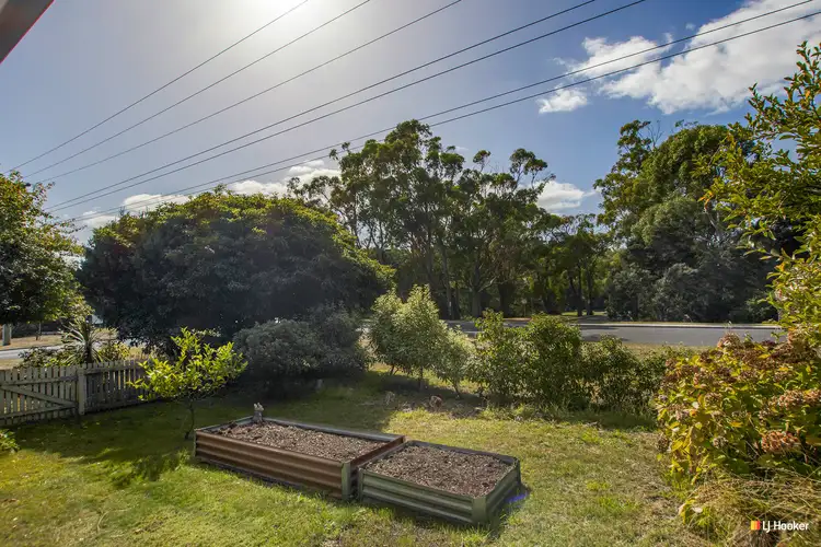 Sixth view of Homely house listing, Unit 1/17 Wynyard Esplanade, Wynyard TAS 7325