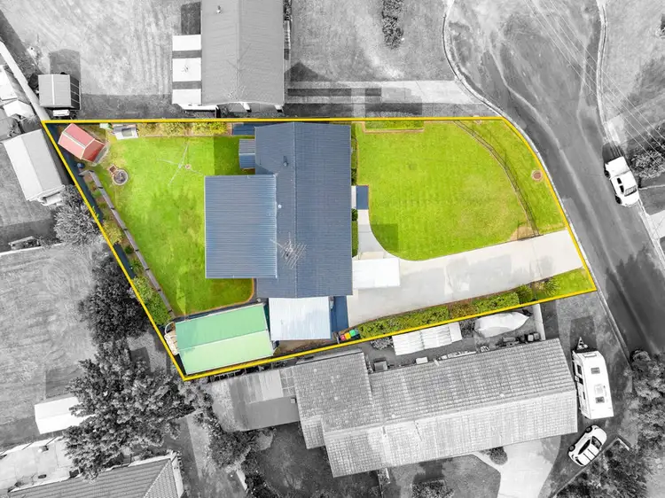 Second view of Homely house listing, 5 Blackbutt Place, The Oaks NSW 2570