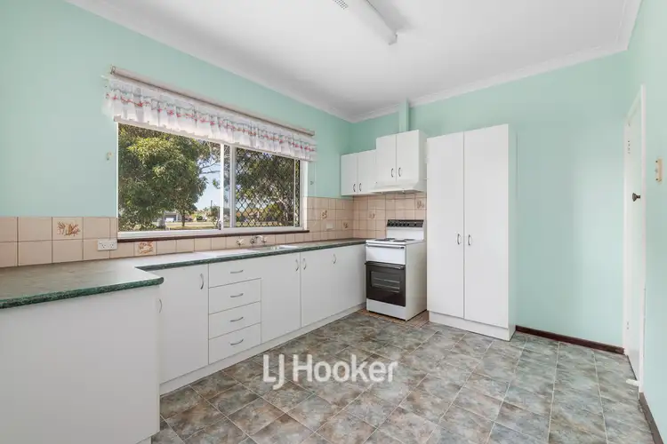 Fourth view of Homely house listing, 5 Selwyn Place, East Bunbury WA 6230