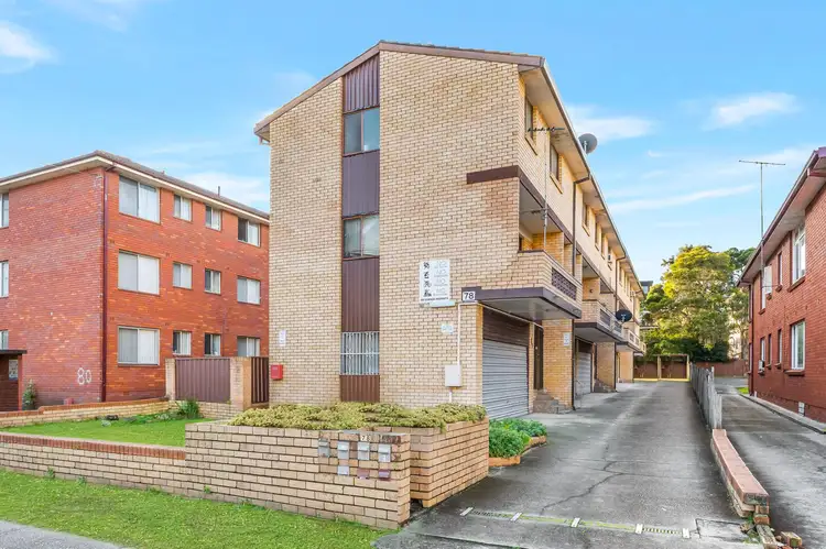 4/78 Harris Street, Fairfield NSW 2165