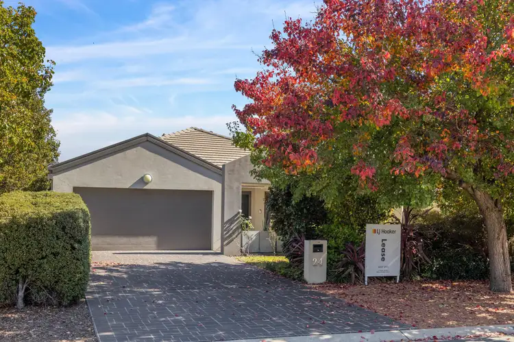 24 Mary Kitson Street, Watson ACT 2602